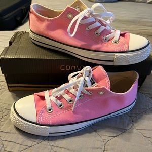 Pink chucks